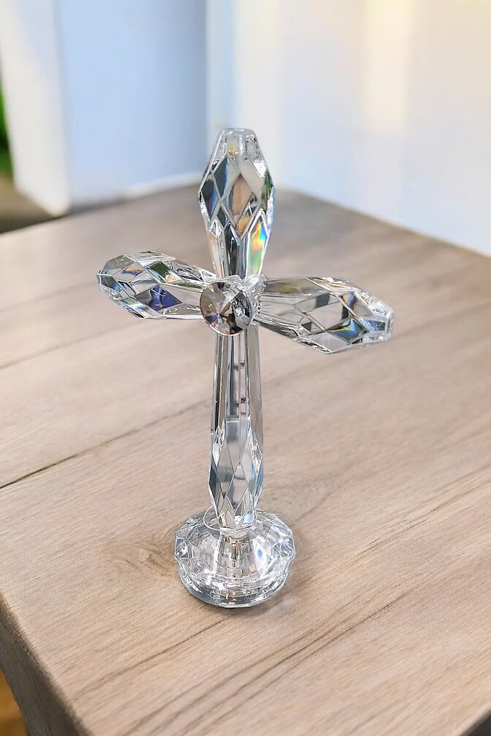 Glass Cut Cross
