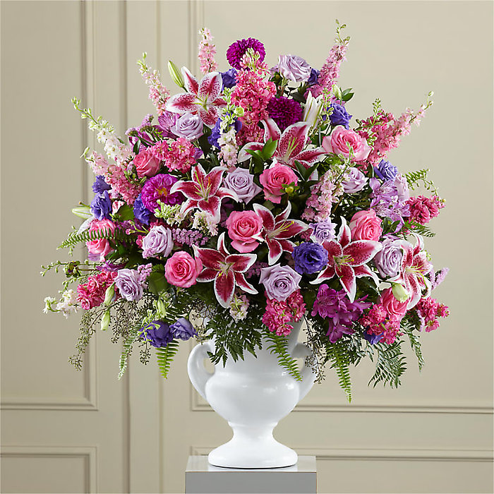 Peaceful Tribute Arrangement