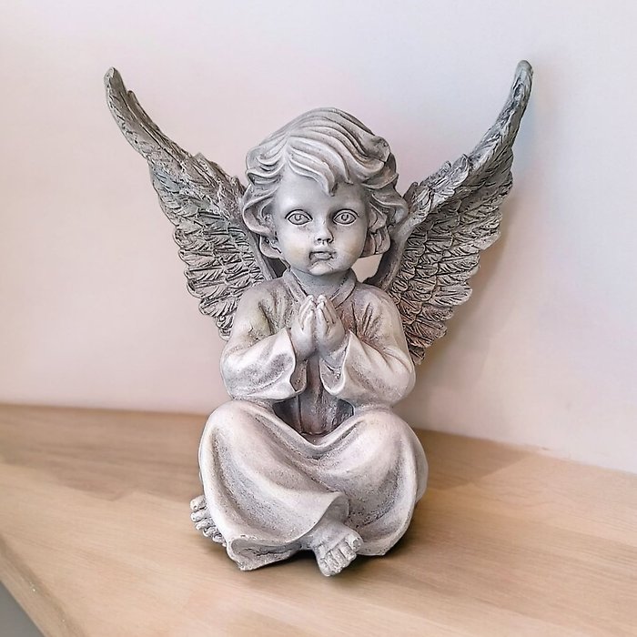 Child Praying Angel
