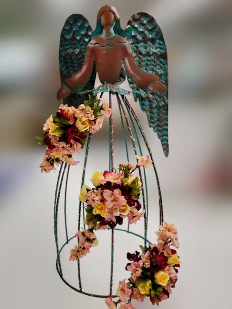 Angel -Metal with Solar Lights
